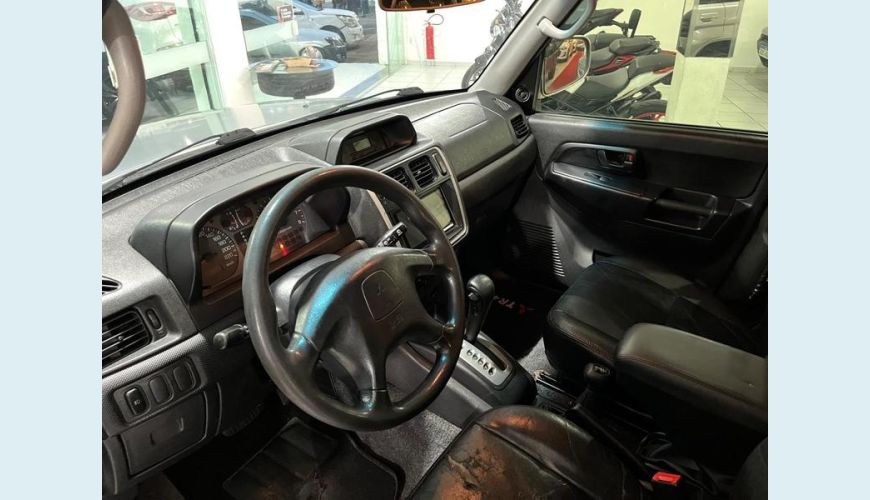 MITSUBISHI PAJERO TR4 2.0 16V 140CV FLEX MANUAL 4P - PRATA - 2008 Foto 7 (Grande)