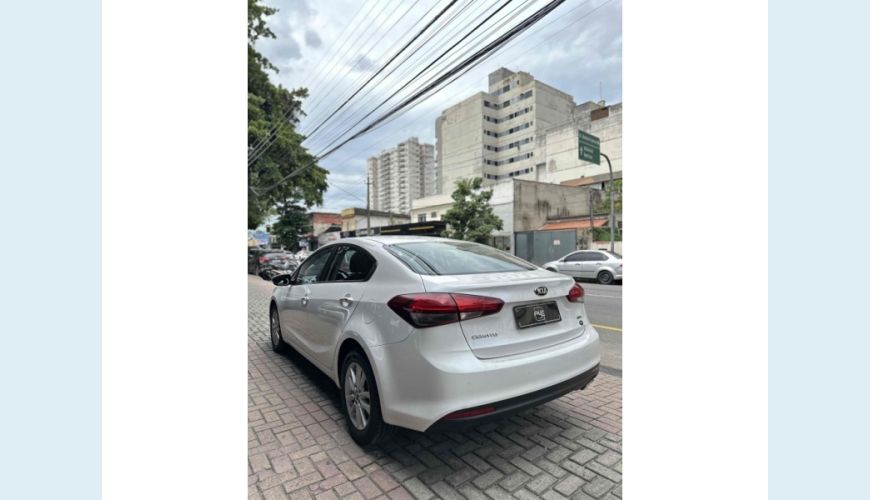 KIA CERATO FLEX AUT. 4P - BRANCO - 2017 Foto 7 (Grande)