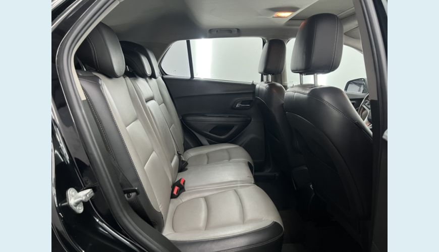 CHEVROLET TRACKER FLEX AUT. 4P - PRETO - 2016 Foto 7 (Grande)