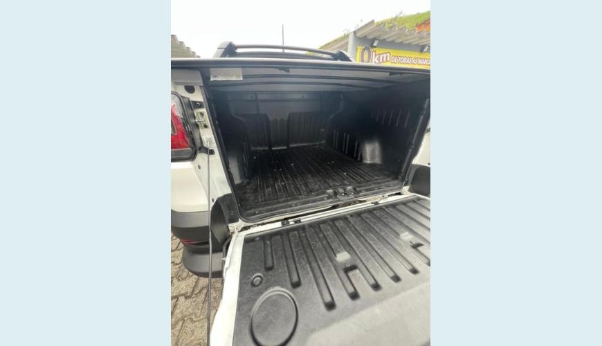 FIAT STRADA VOLCANO CD13 FLEX MANUAL 4P - BRANCO - 2025 Foto 7 (Grande)