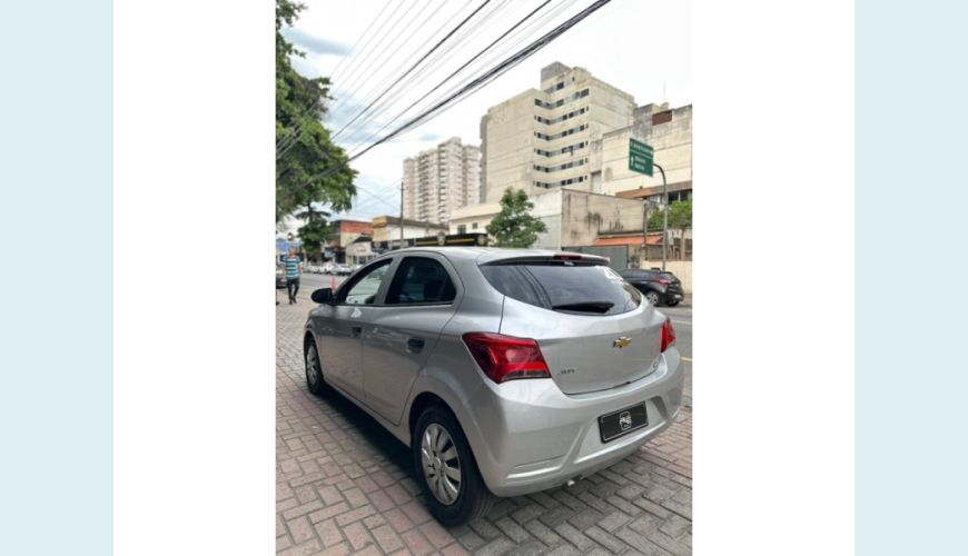 CHEVROLET ONIX FLEX MANUAL 4P - PRATA - 2020 Foto 7 (Grande)