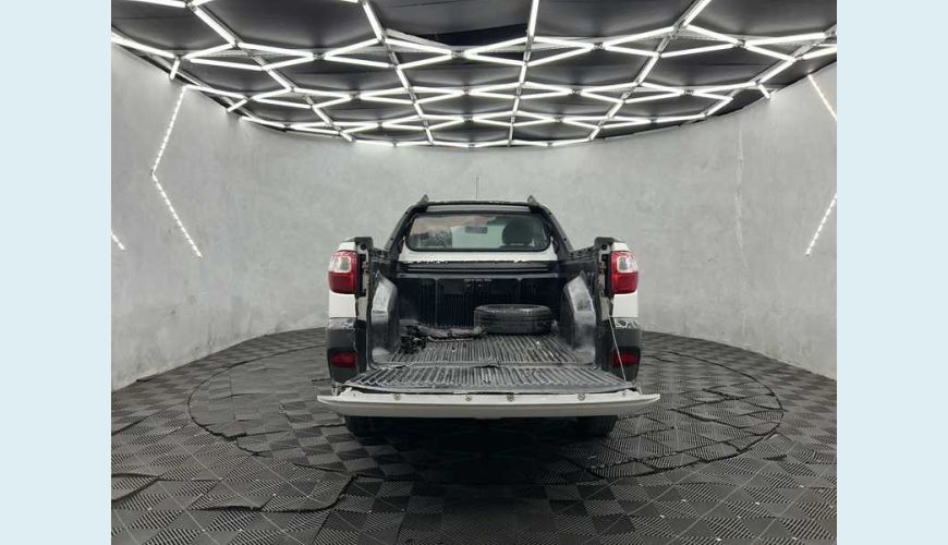FIAT STRADA WORKING 1.4 FLEX MANUAL 2P - BRANCO - 2019 Foto 7 (Grande)