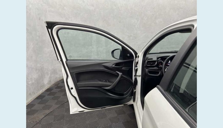 FIAT ARGO 1.0 FLEX MANUAL 4P - BRANCO - 2023 Foto 7 (Grande)