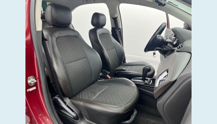 CHEVROLET PRISMA LTZ 1.4 FLEX AUT. 4P - VERMELHO - 2018 Foto 7 (Grande)