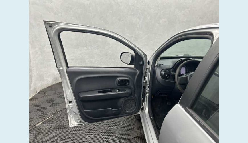 FIAT MOBI LIKE 1.0 FLEX MANUAL 4P - PRATA - 2022 Foto 7 (Grande)