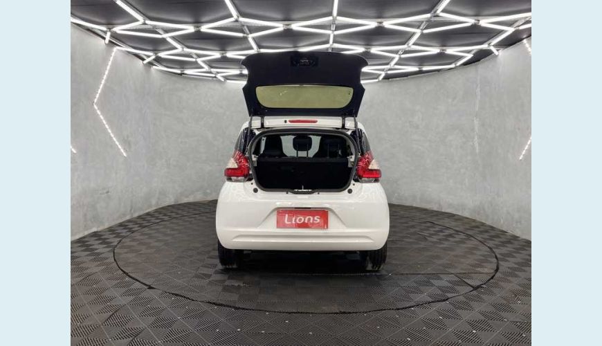 FIAT MOBI EASY 1.0 FLEX MANUAL 4P - BRANCO - 2022 Foto 7 (Grande)