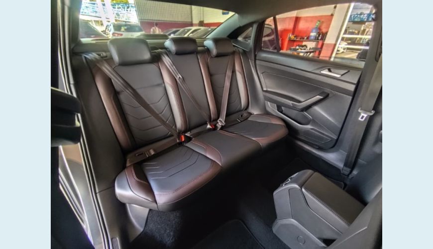 VOLKSWAGEN VOLKSWAGEN VIRTUS FLEX AUT. 4P - CINZA - 2025 Foto 7 (Grande)