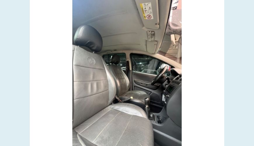 VOLKSWAGEN FOX FLEX MANUAL 4P - CINZA - 2015 Foto 7 (Grande)
