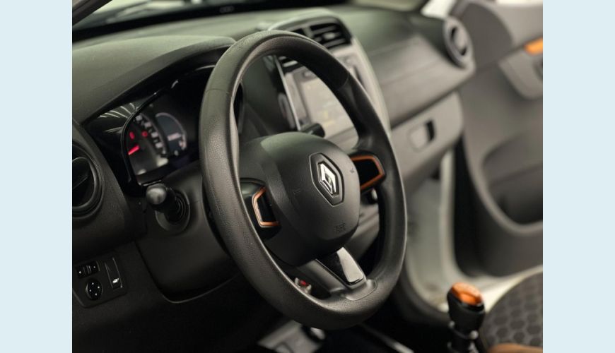 RENAULT KWID OUTSID 10MT FLEX MANUAL 4P - BRANCO - 2022 Foto 7 (Grande)