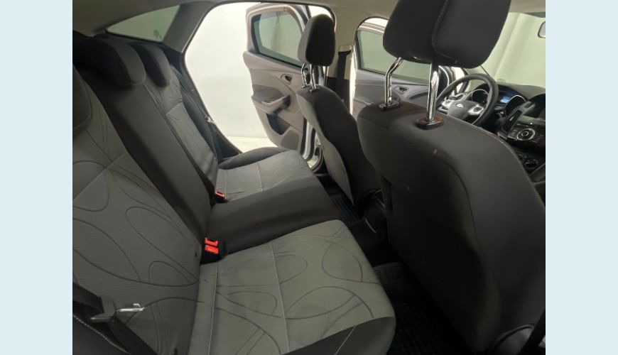 FORD FORD FOCUS 2.0 16V FLEX AUT. 4P - BRANCO - 2015 Foto 7 (Grande)