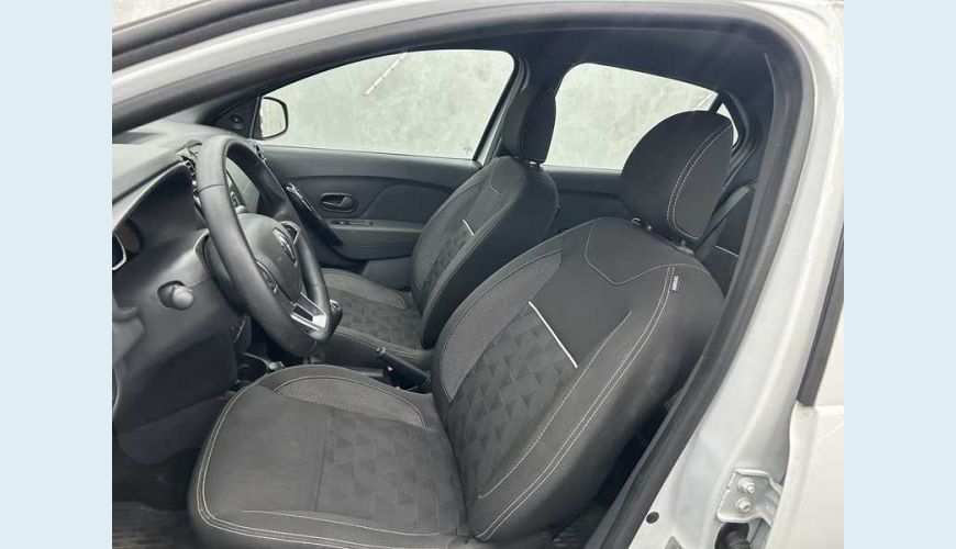 RENAULT LOGAN ZEN 1.0 FLEX MANUAL 4P - BRANCO - 2024 Foto 7 (Grande)