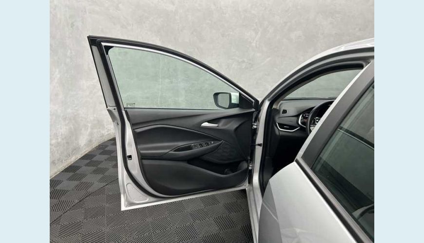 CHEVROLET ONIX PLUS LTZ 1.0 TURBO FLEX AUT. 4P - PRATA - 2023 Foto 7 (Grande)