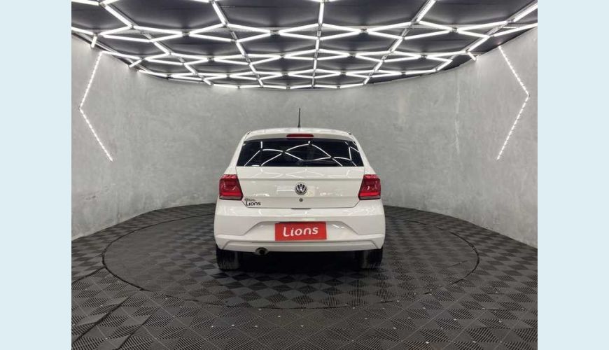 VOLKSWAGEN VOLKSWAGEN GOL 1.6 FLEX MANUAL 4P - BRANCO - 2022 Foto 7 (Grande)