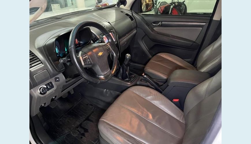 CHEVROLET S-10 LTZ FD2 FLEX MANUAL 2P - BRANCO - 2014 Foto 7 (Grande)