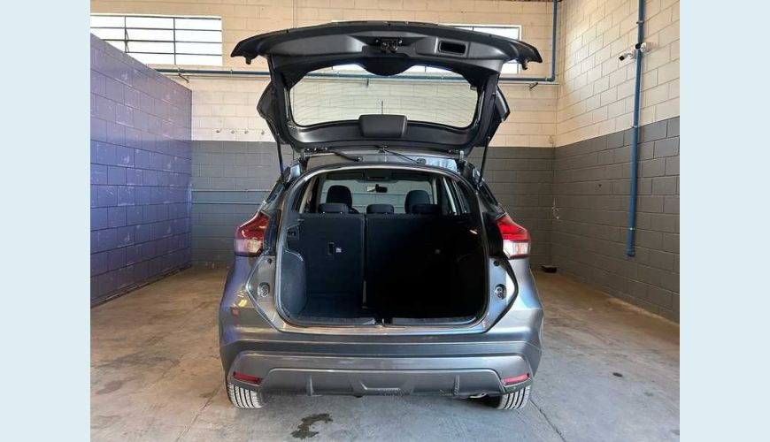 NISSAN KICKS ACTIVE 1.6 FLEX AUT. 4P - CINZA - 2024 Foto 7 (Grande)
