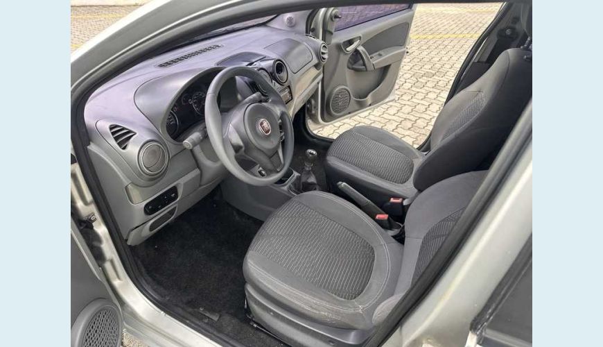 FIAT PALIO ATTRACTIVE 1.0 8V FLEX MANUAL 4P - PRATA - 2013 Foto 7 (Grande)