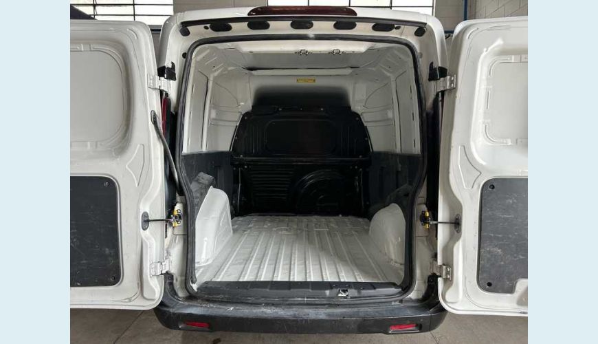 FIAT FIORINO ENDURANCE 1.4 FLEX MANUAL 3P - BRANCO - 2024 Foto 7 (Grande)