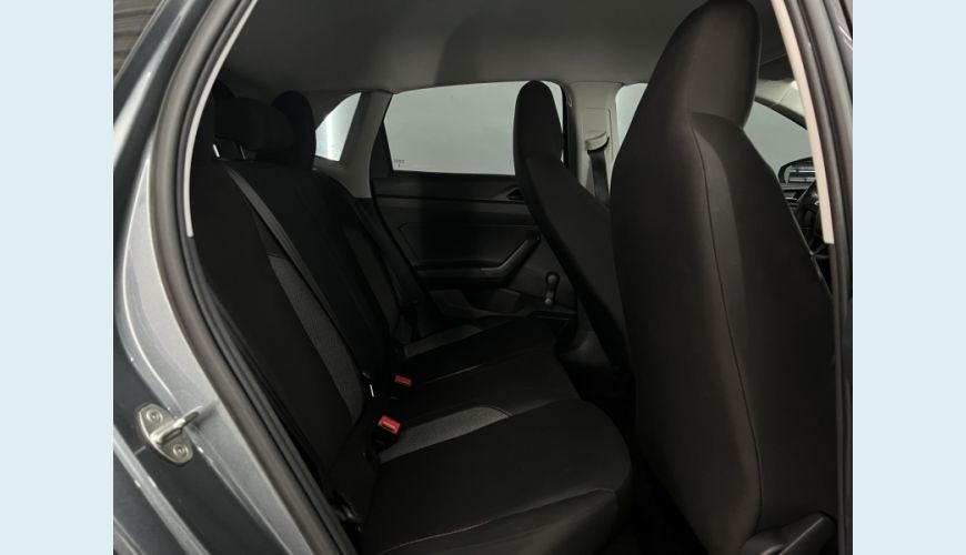 VOLKSWAGEN POLO FLEX MANUAL 4P - CINZA - 2023 Foto 7 (Grande)
