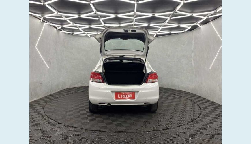 CHEVROLET ONIX LS 1.0 FLEX MANUAL 4P - BRANCO - 2016 Foto 7 (Grande)