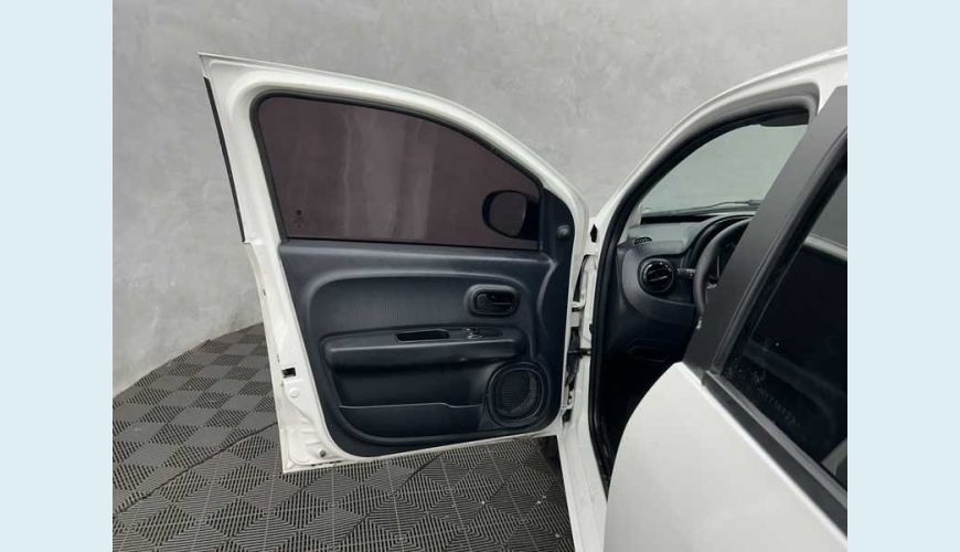 FIAT MOBI LIKE 1.0 FLEX MANUAL 4P - BRANCO - 2021 Foto 7 (Grande)
