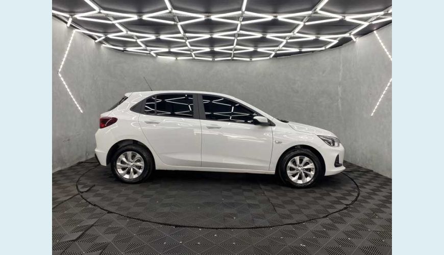 CHEVROLET ONIX LT 1.0 TURBO FLEX MANUAL 4P - BRANCO - 2023 Foto 7 (Grande)