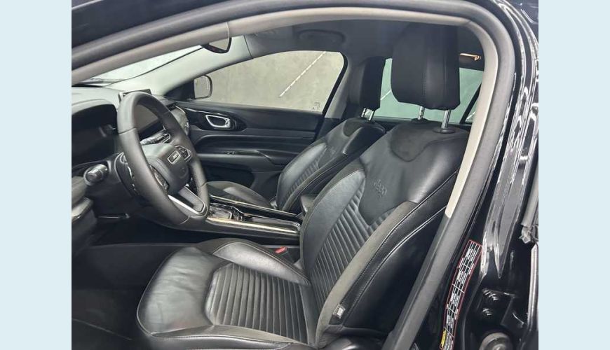 JEEP COMMANDER LIMITED 1.3 T270 FLEX AUT. 4P - PRETO - 2023 Foto 7 (Grande)