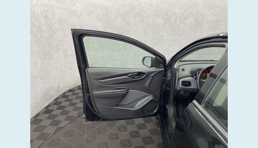 CHEVROLET ONIX JOY 1.0 FLEX MANUAL 4P - PRETO - 2020 Foto 7 (Grande)