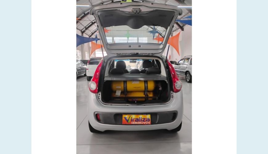 FIAT PALIO FLEX MANUAL 4P - PRATA - 2013 Foto 7 (Grande)