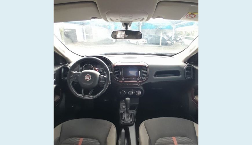 FIAT FIAT TORO FREEDOM 1.8 16V FLEX AUT. 4P - BRANCO - 2021 Foto 7 (Grande)