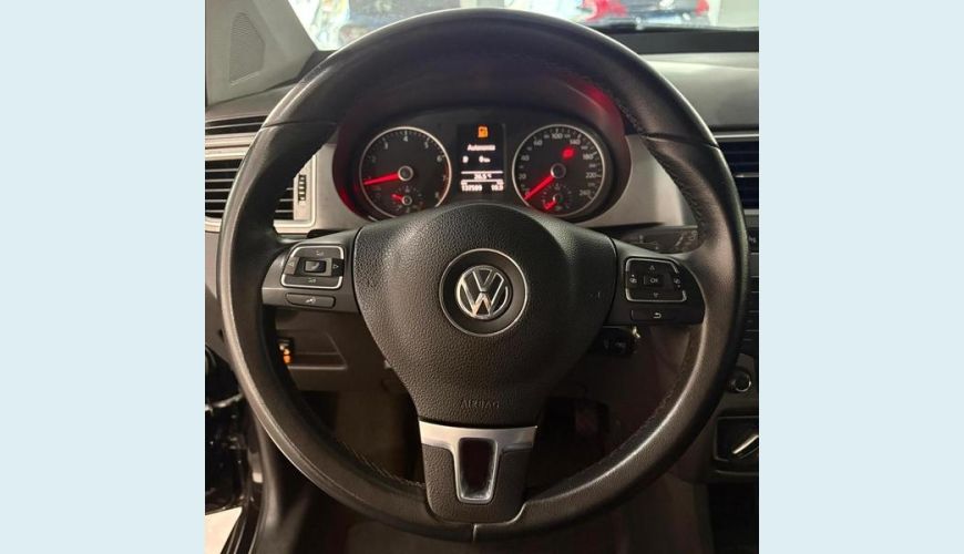 VOLKSWAGEN FOX CL SB 1.6 FLEX AUT. 4P - PRETO - 2015 Foto 7 (Grande)