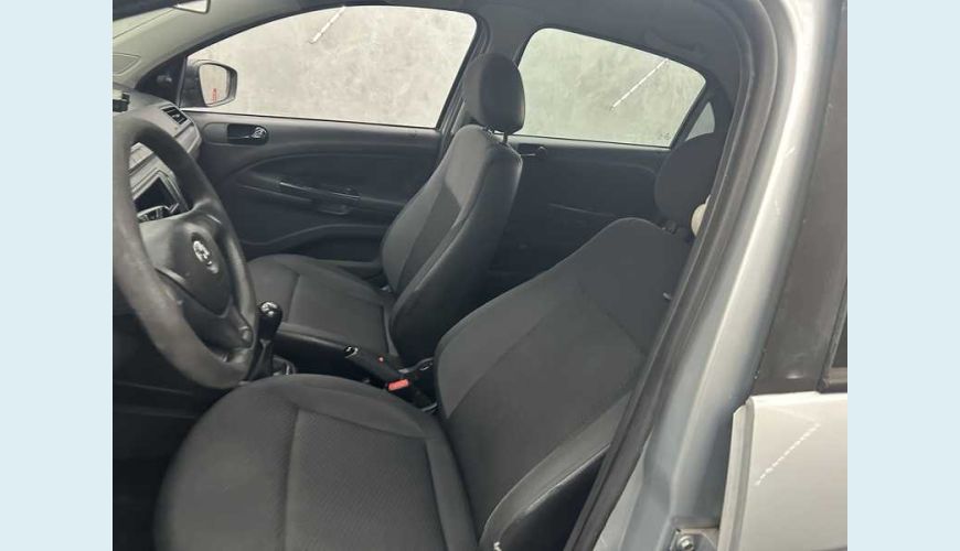 VOLKSWAGEN VOLKSWAGEN GOL 1.6 FLEX MANUAL 4P - PRATA - 2020 Foto 7 (Grande)