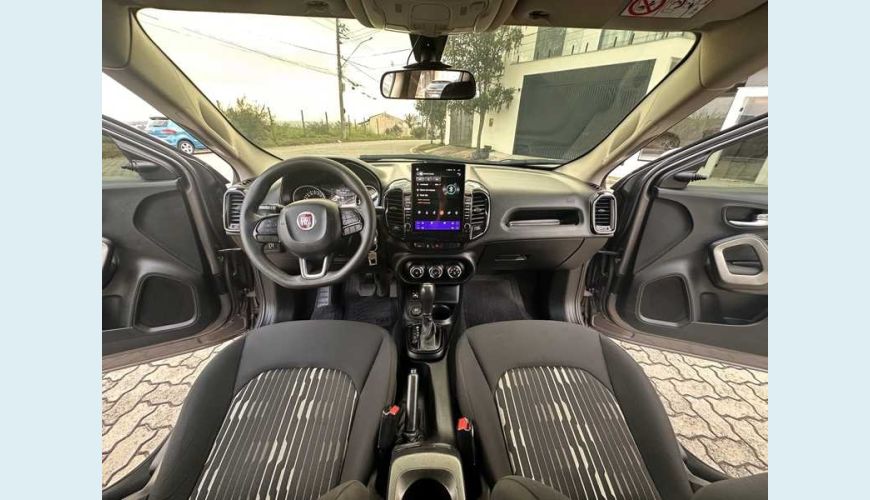FIAT TORO ENDURANCE 1.8 AT6 FLEX AUT. - CINZA - 2021 Foto 7 (Grande)