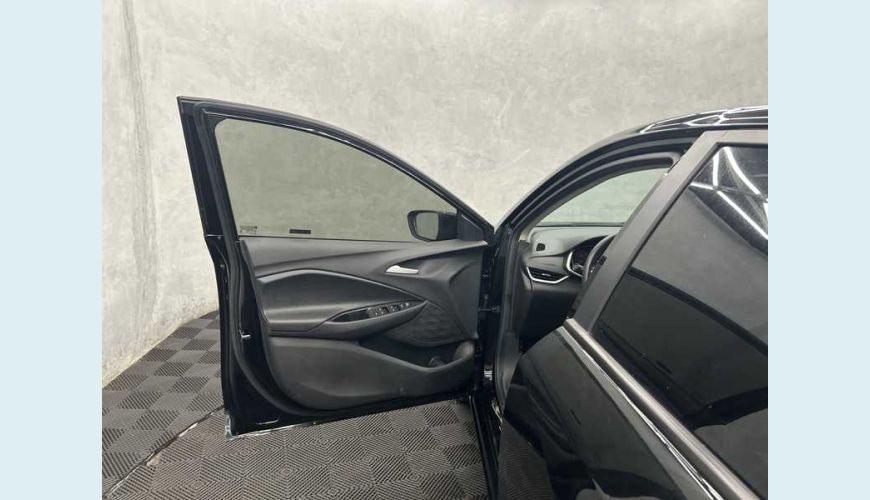 CHEVROLET ONIX LT 1.0 TURBO FLEX MANUAL 4P - PRETO - 2024 Foto 7 (Grande)