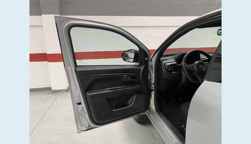FIAT STRADA ENDURANCE 1.4 FLEX MANUAL 4P - PRATA - 2021 Foto 7 (Grande)