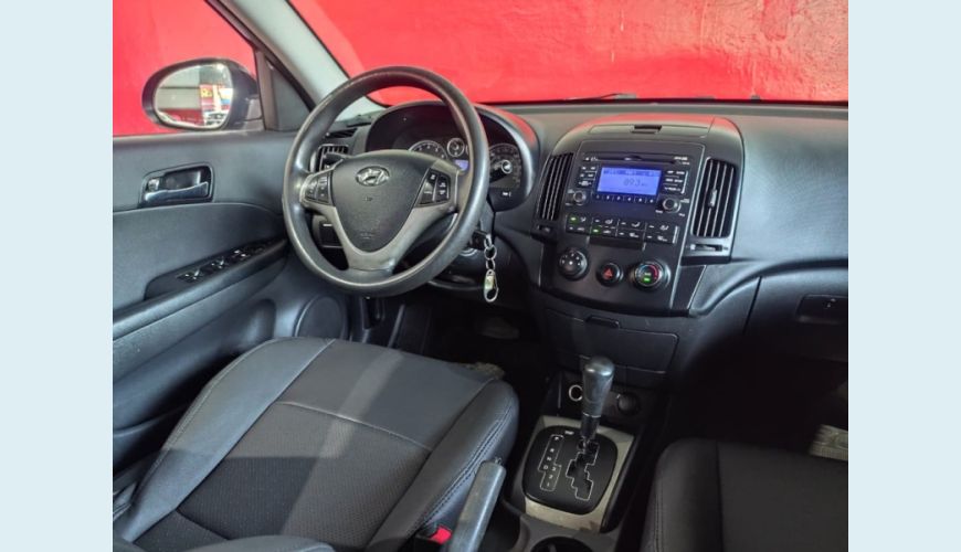 HYUNDAI I30 AUT. 4P - PRETO - 2011 Foto 7 (Grande)