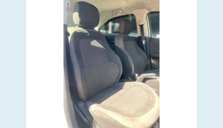 CHEVROLET PRISMA FLEX AUT. 4P - PRATA - 2015 Foto 7 (Grande)