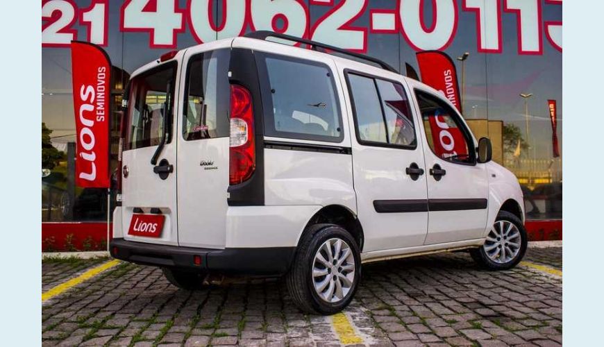 FIAT DOBLO ESSENCE 1.8 FLEX MANUAL 4P - BRANCO - 2017 Foto 7 (Grande)