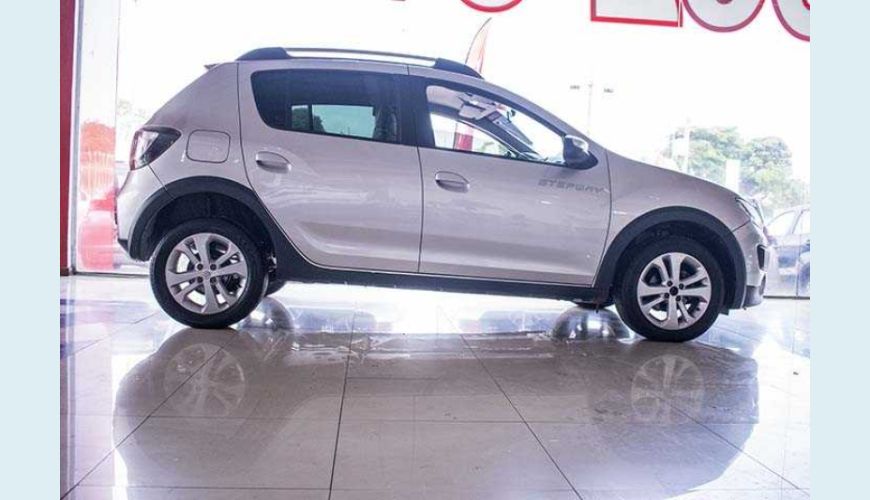 RENAULT SANDERO STEPWAY 1.6 16V SCE FLEX MANUAL 4P - PRATA - 2018 Foto 7 (Grande)