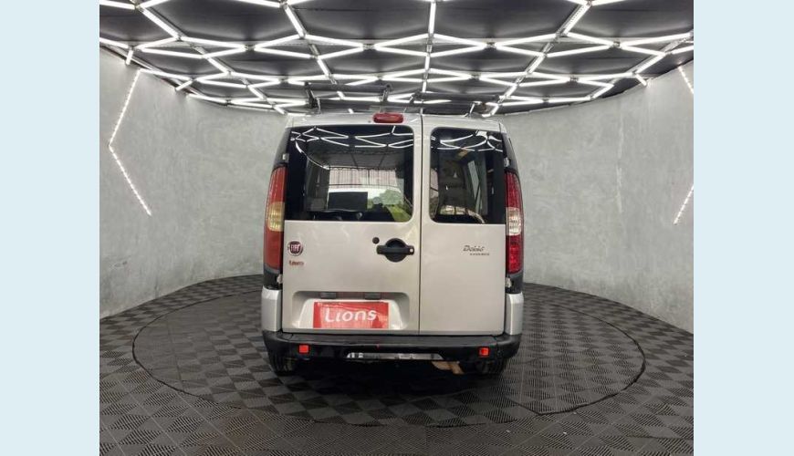 FIAT DOBLO ESSENCE 1.8 16V FLEX MANUAL 4P - PRATA - 2021 Foto 7 (Grande)