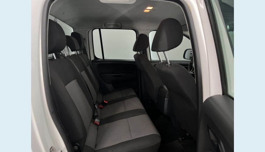 VOLKSWAGEN AMAROK DIESEL MANUAL 4P - BRANCO - 2019 Foto 7 (Grande)