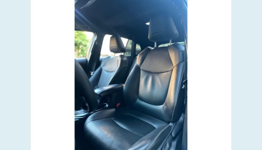 TOYOTA COROLLA CROSS FLEX AUT. 4P - PRETO - 2024 Foto 7 (Grande)