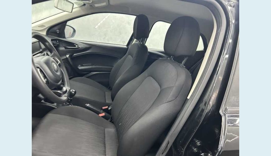 FIAT ARGO 1.0 FLEX MANUAL 4P - PRETO - 2021 Foto 7 (Grande)