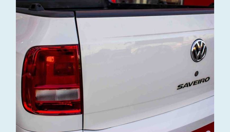 VOLKSWAGEN SAVEIRO ROBUST 1.6 MSI FLEX MANUAL 2P - BRANCO - 2018 Foto 7 (Grande)