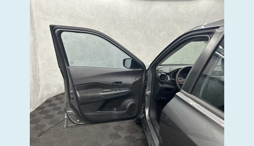 NISSAN NISSAN KICKS ACTIVE 1.6 FLEX AUT. 4P - CINZA - 2024 Foto 7 (Grande)