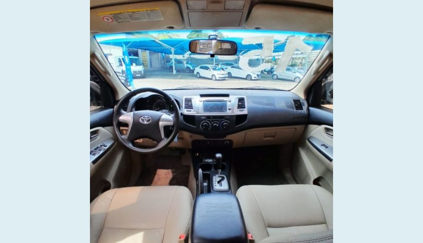 TOYOTA HILUX SR 2.7 16V FLEX AUT. 4P - BRANCO - 2015 Foto 7 (Grande)