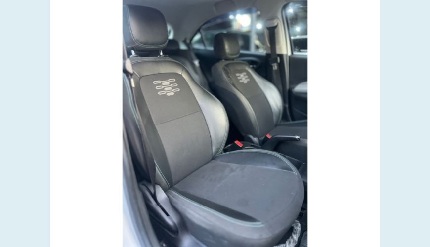 CHEVROLET ONIX FLEX MANUAL 4P - PRATA - 2019 Foto 7 (Grande)