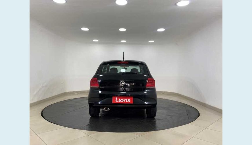 VOLKSWAGEN GOL 1.6 FLEX MANUAL 4P - PRETO - 2021 Foto 7 (Grande)