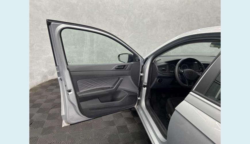 VOLKSWAGEN POLO TRACK 1.0 FLEX MANUAL 4P - PRATA - 2025 Foto 7 (Grande)
