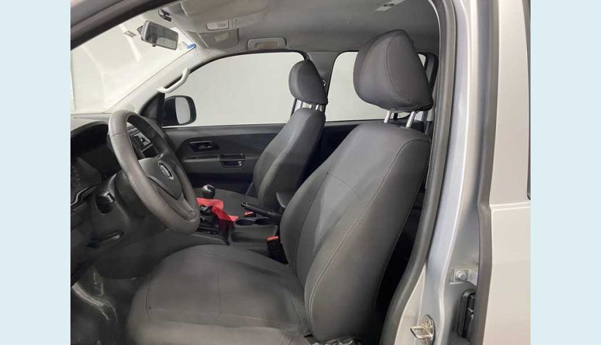 VOLKSWAGEN AMAROK SE 2.0 TDI DIESEL MANUAL 4P - PRATA - 2019 Foto 7 (Grande)