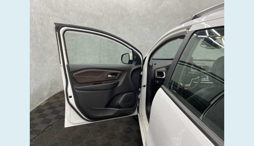 CHEVROLET SPIN PREMIER 7S 1.8 FLEX AUT. 4P - BRANCO - 2022 Foto 7 (Grande)